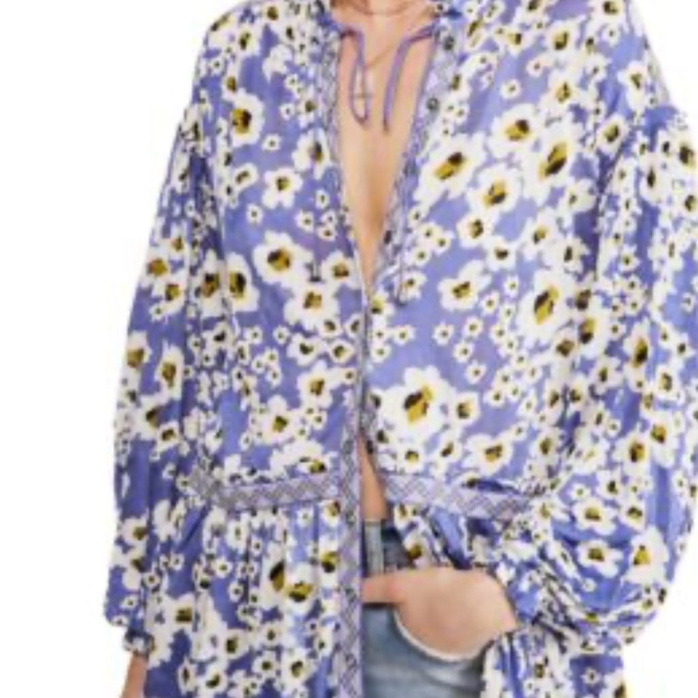 Free People Love Letter Floral Tunic Blouse Periwinkle Blue &  White 70’s Mod